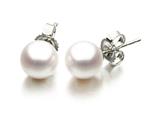 Akoya Cultured Pearl Earrings AA 5-5.5 mm with 14kt Gold Post