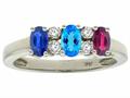 Star K™ 14kt Gold Oval 3 Stone Mothers Ring 23926